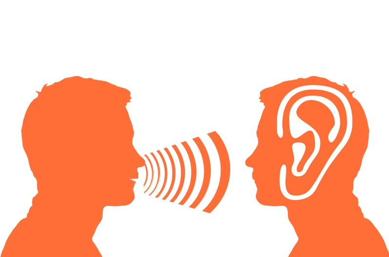 گوش دادن بدون توقع به صحبت مشتری
